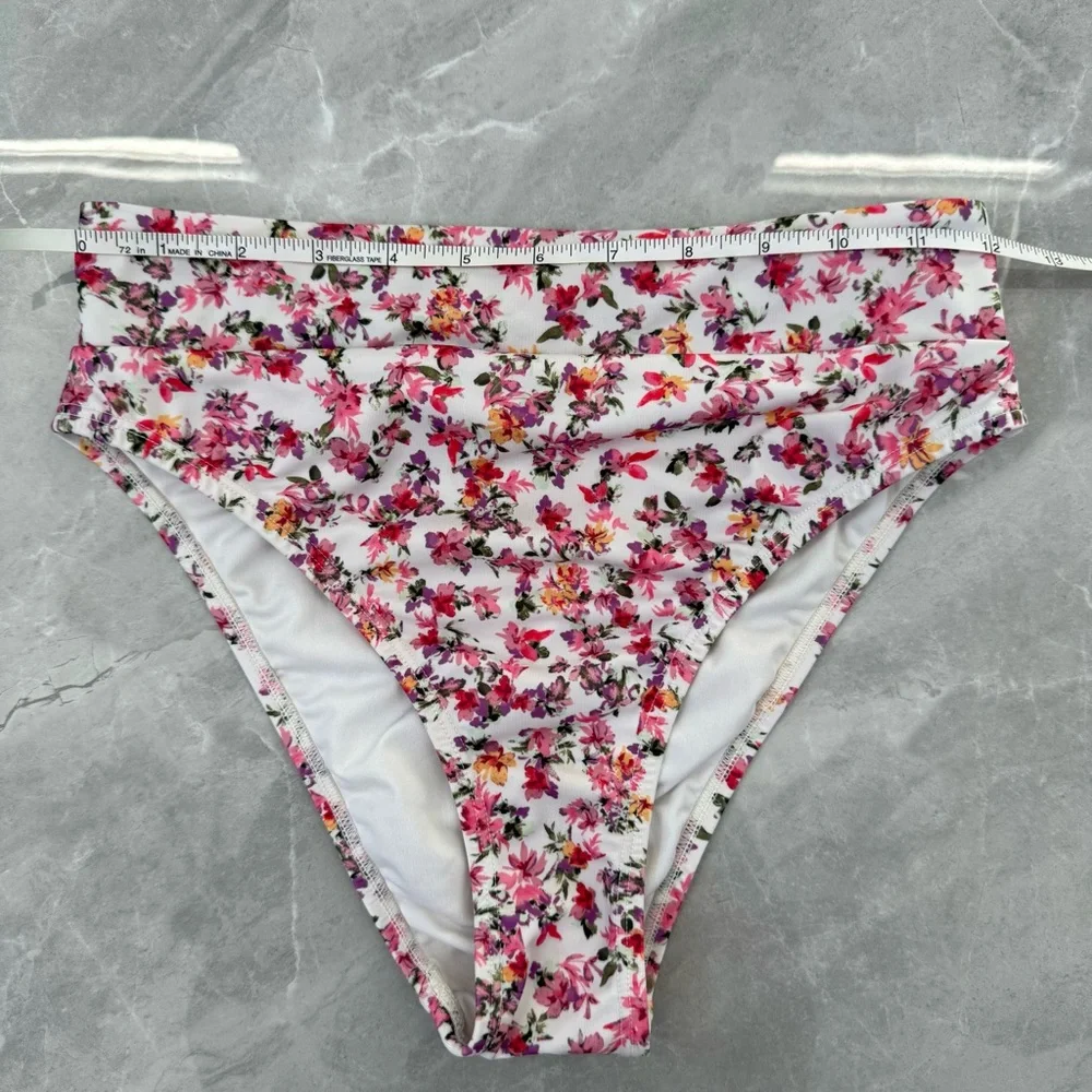Women’s Aeropostale Ditsy Floral Bikini Cutout High Waisted Scoop Neck Small - Picture 15 of 16